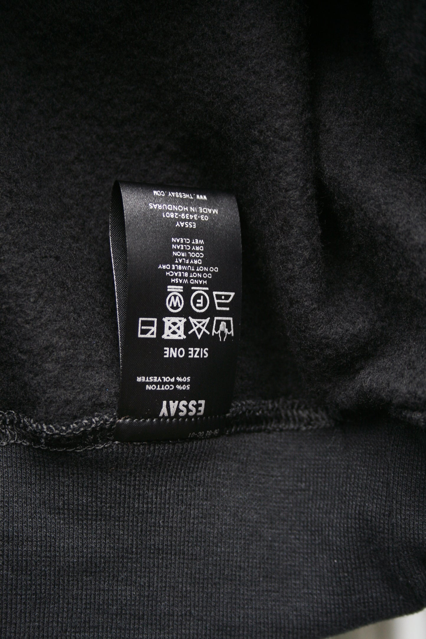ESSAY BLACK PARKA - TRANSMISSION