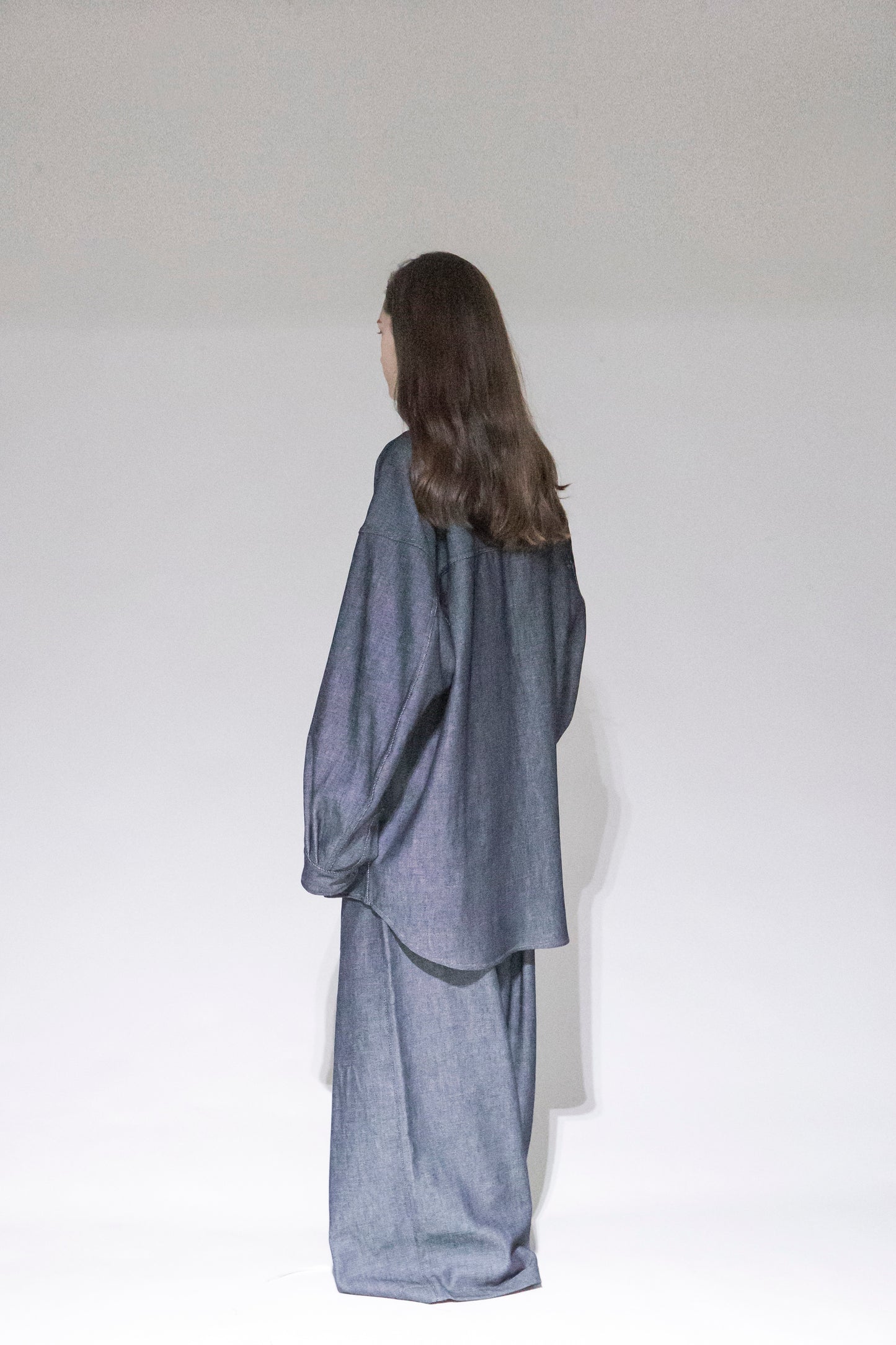 VOAAOV LOOSE DENIM SHIRT - INDIGO