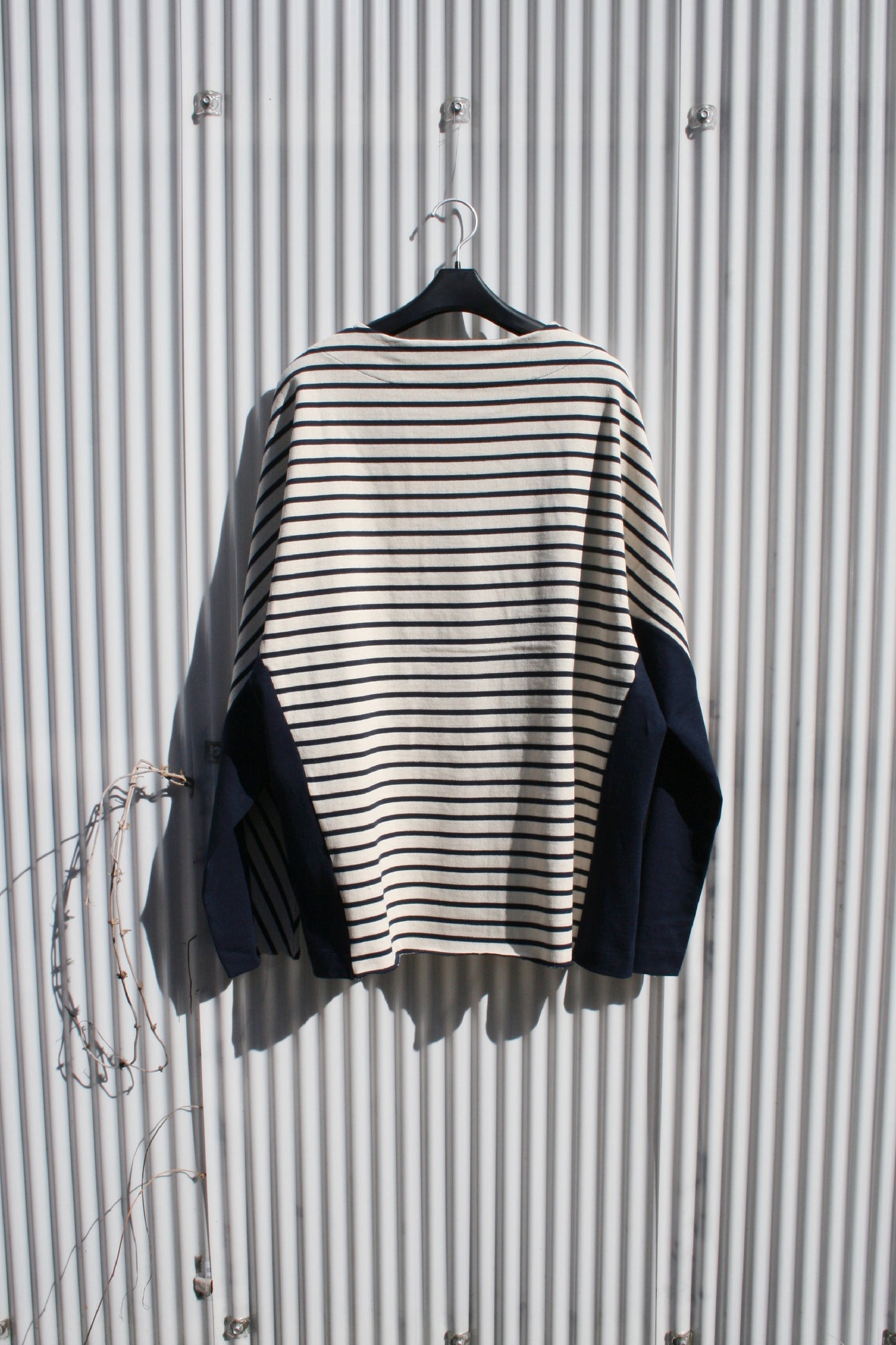 MY BEAUTIFUL LANDLET BASQUE BORDER L/S TEE
