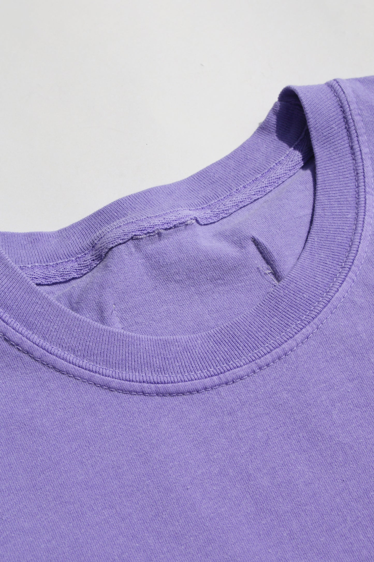 ESSAY PIGMENT S/S TEE