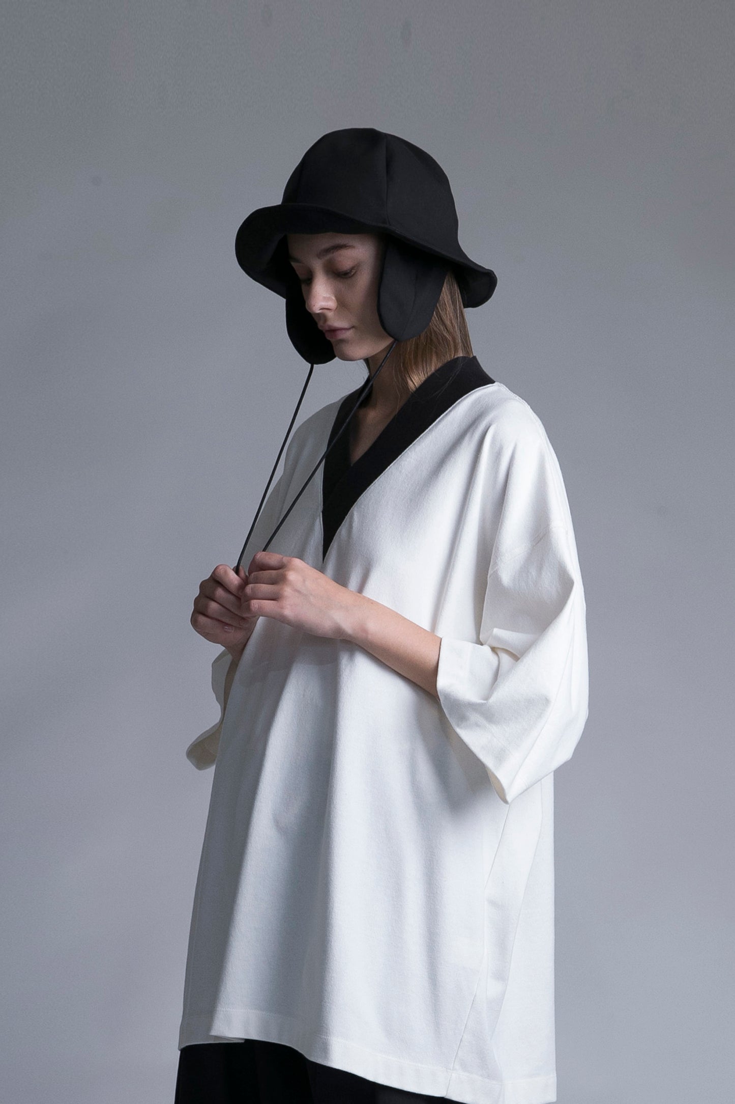 MY BEAUTIFUL LANDLET GABERDINE BUCKET HAT