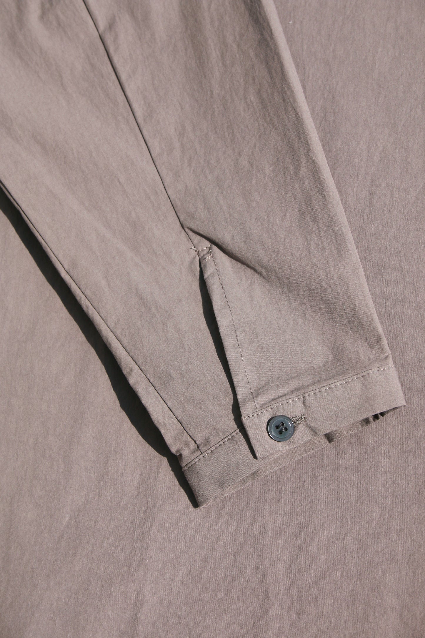 BASISBROEK HIGH DENSITY COTTON ROY SHIRT - TITAN
