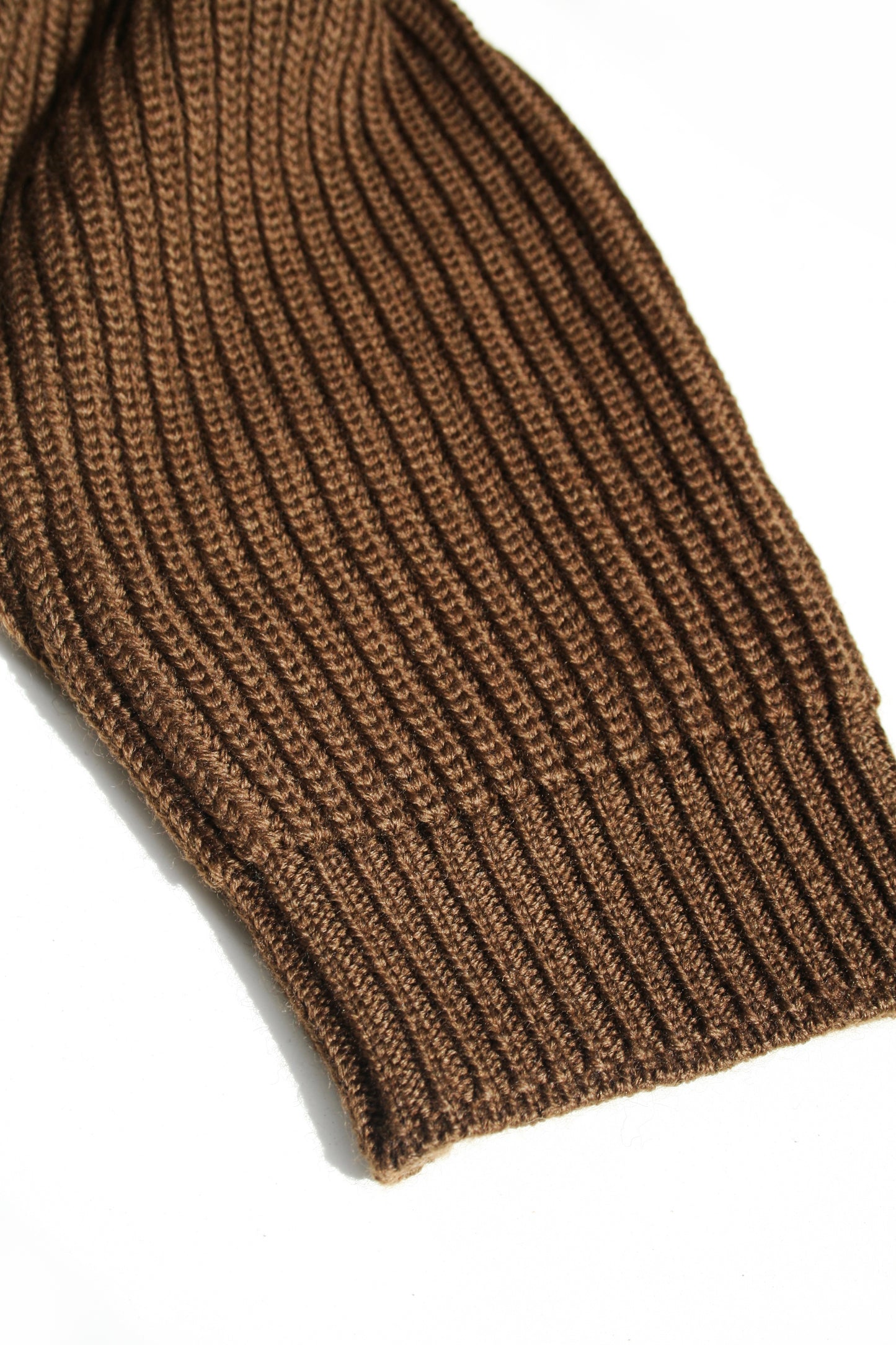 O PROJECT FINE MERINO WOOL KNITTED CREW NECK - MUD