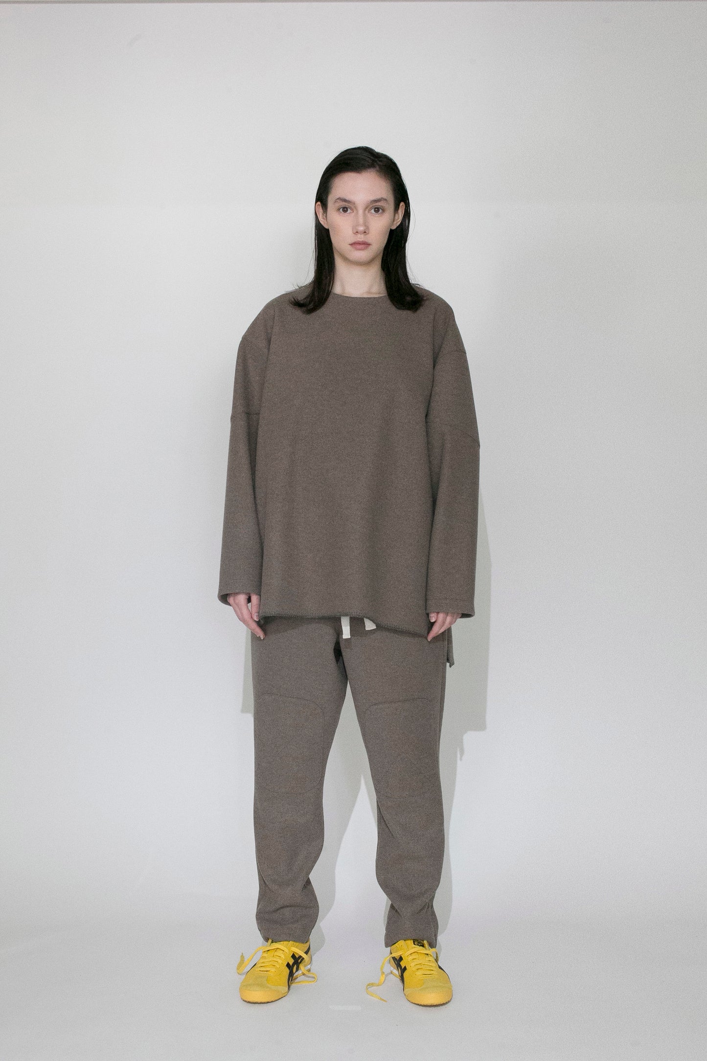 VOAAOV HYBRID RELUX JERJEY PULLOVER - BROWN