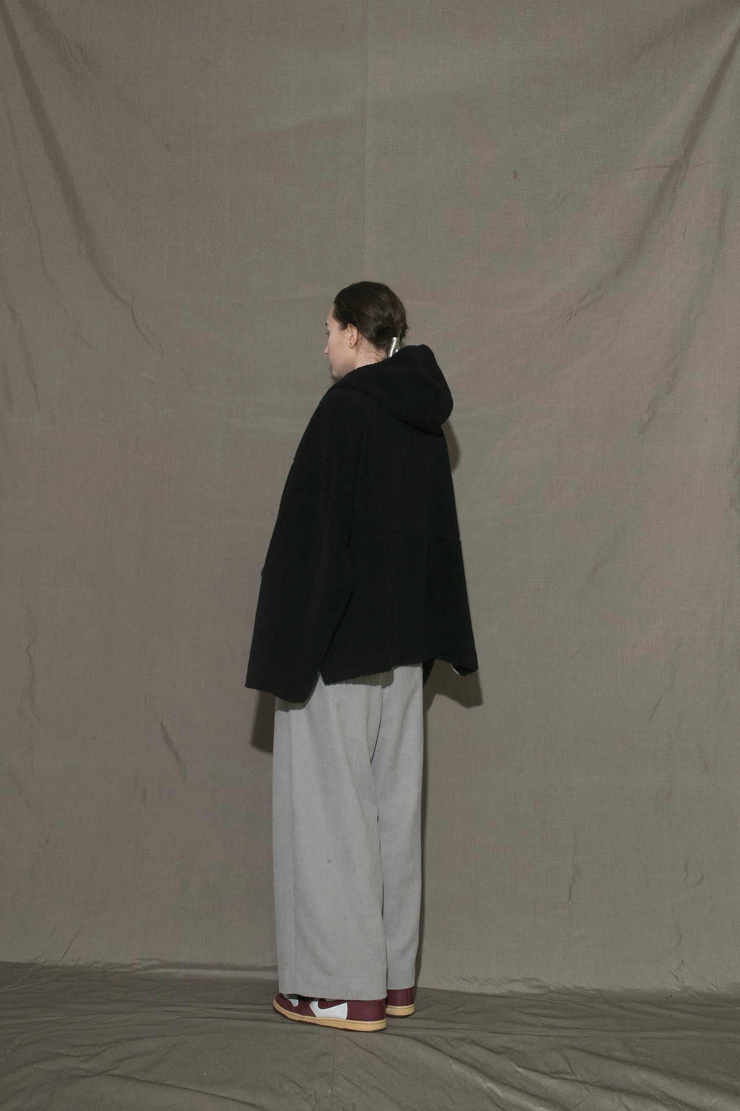 MY BEAUTIFUL LANDLET VINTAGE SHEEP BOA ANORAK - BLACK