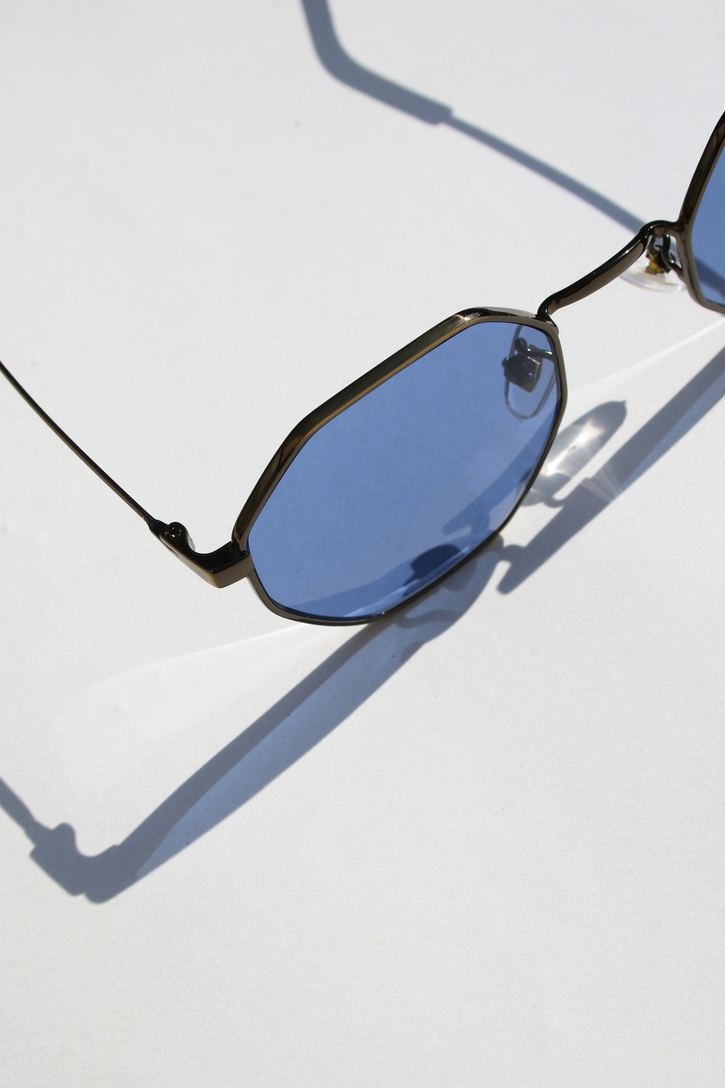 ESSAY LG SUNGLASS - NAVY
