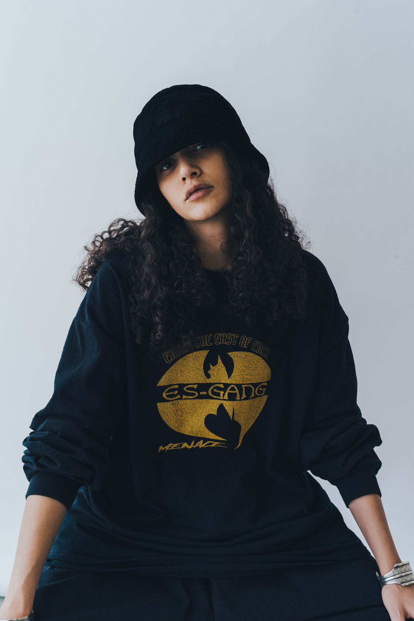 ESSAY LAYERED OVERSIZE LONG T-SHIRT - ES GANG MENACE