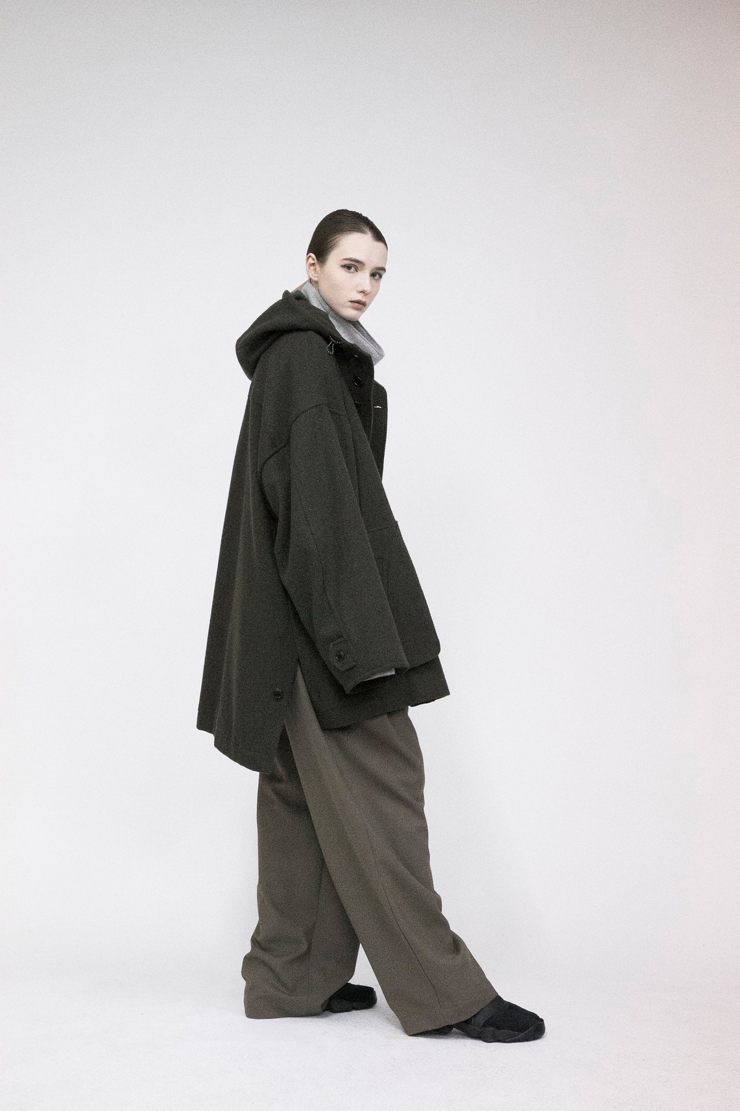 21AW, VOMP-G81, VOAAOV YABURE OIL CUT WOOL HOOD BLOUSON - BLACK / OLIVE, VOAAOV (ヴォアーブ) を取扱う正規通販ストアTOYASIDO。