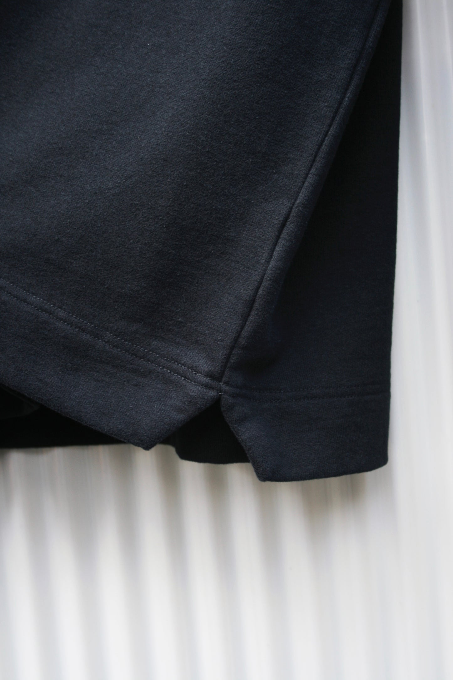 ESSAY NEW WAVE SWEAT