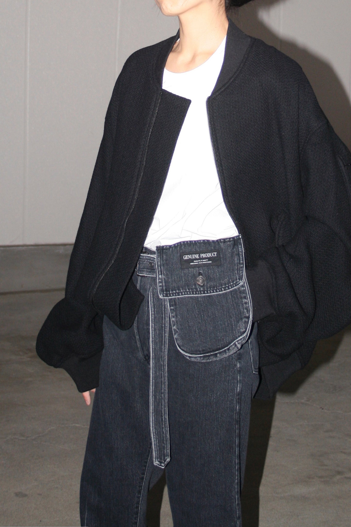 ESSAY BELTED BAG JEANS