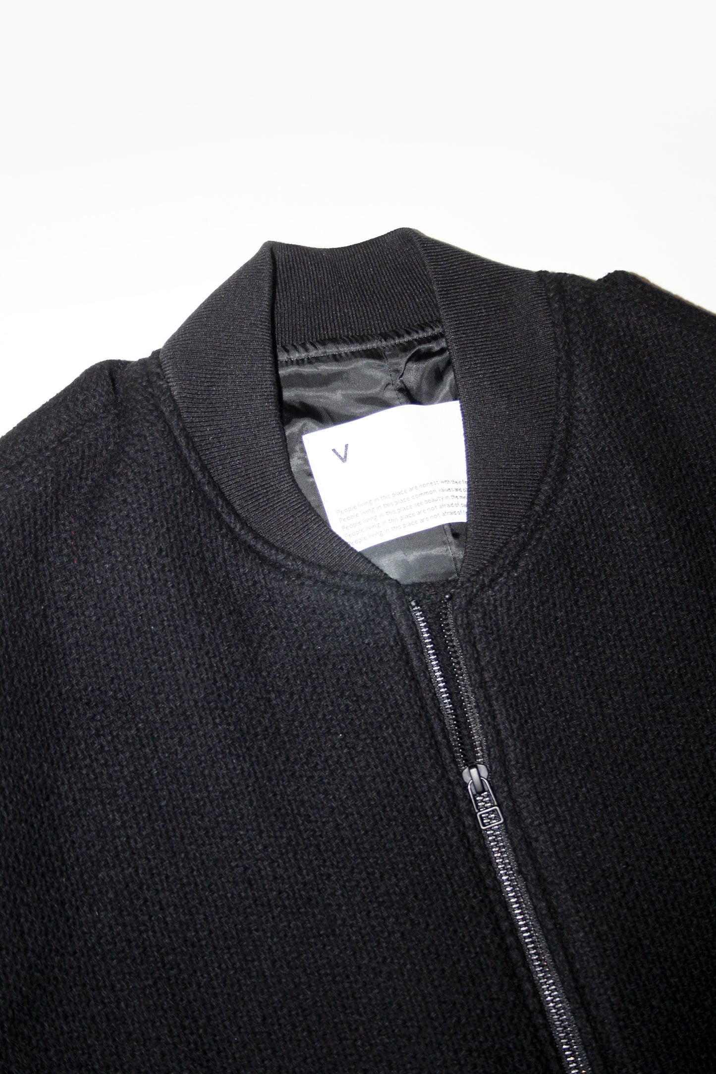 VOAAOV BISHU RECYCLE RIDGE WOOL JACKET - BLACK