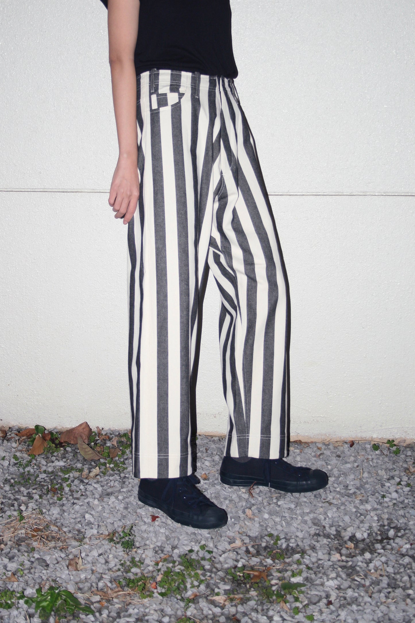 O PROJECT BOLD STRIPED DENIM TROUSERS - KINARI×BLACK
