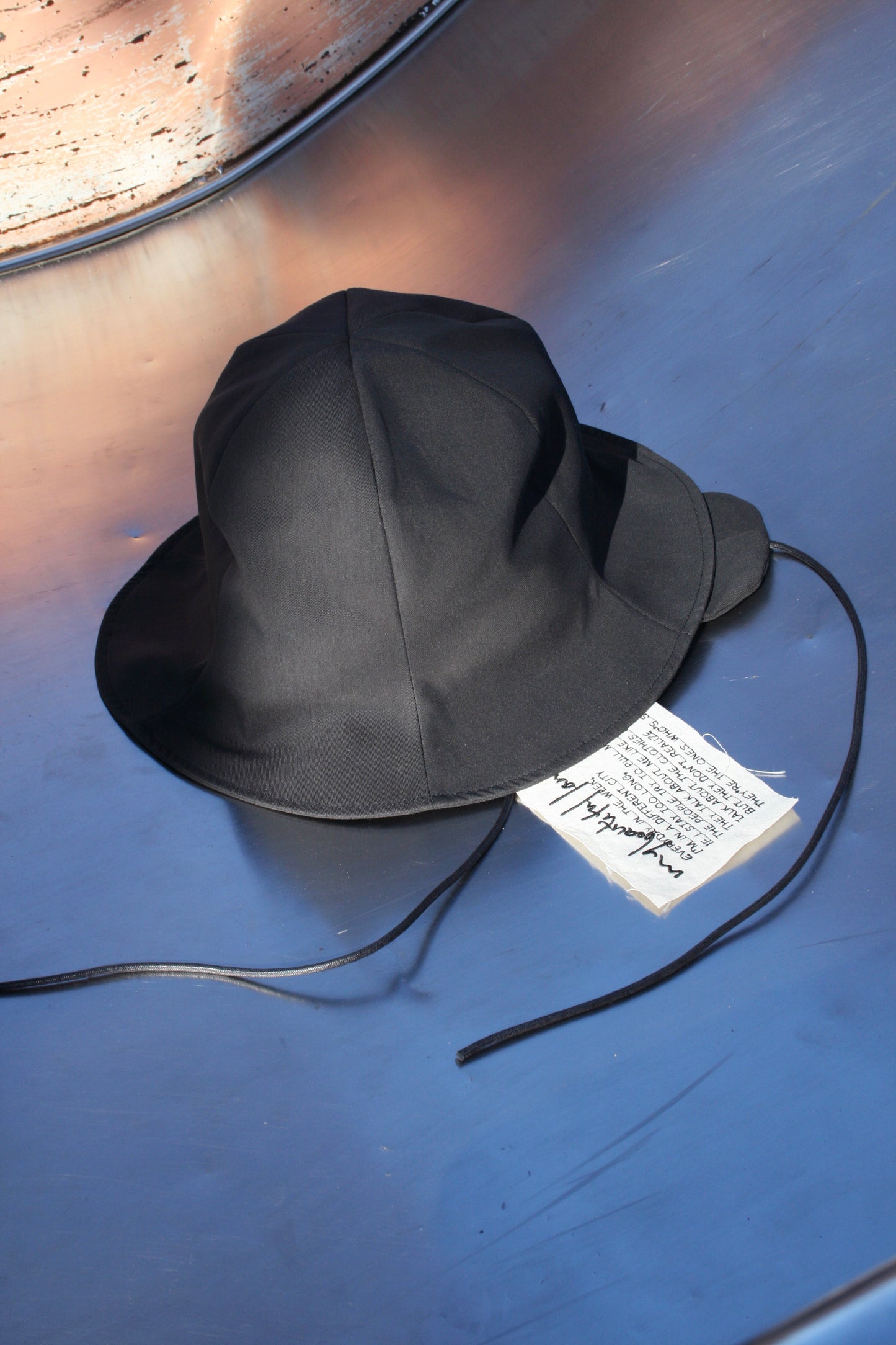 MY BEAUTIFUL LANDLET GABERDINE BUCKET HAT