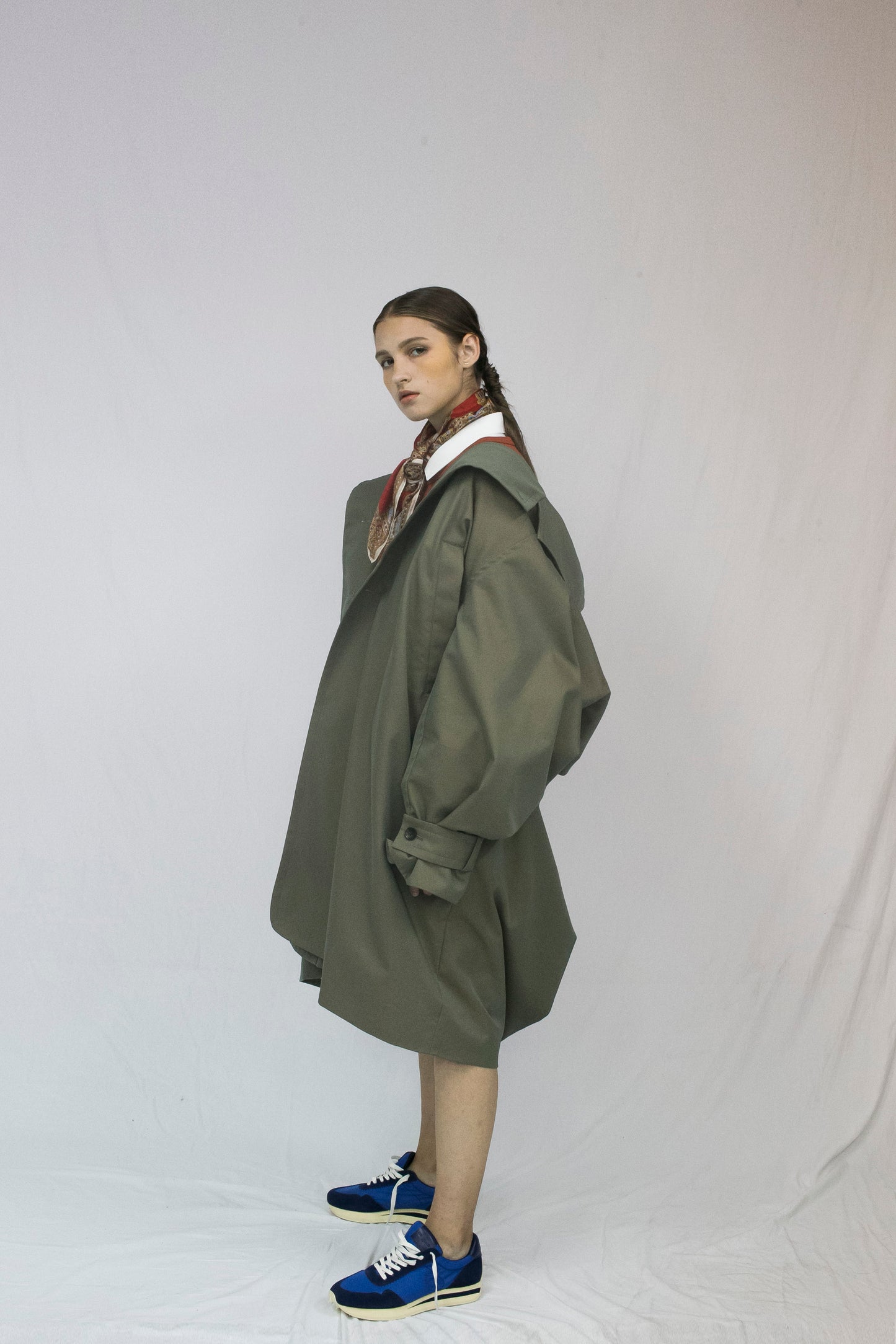 VOAAOV SUPIMA COTTON x POLYESTER GABADINE COAT - KHAKI