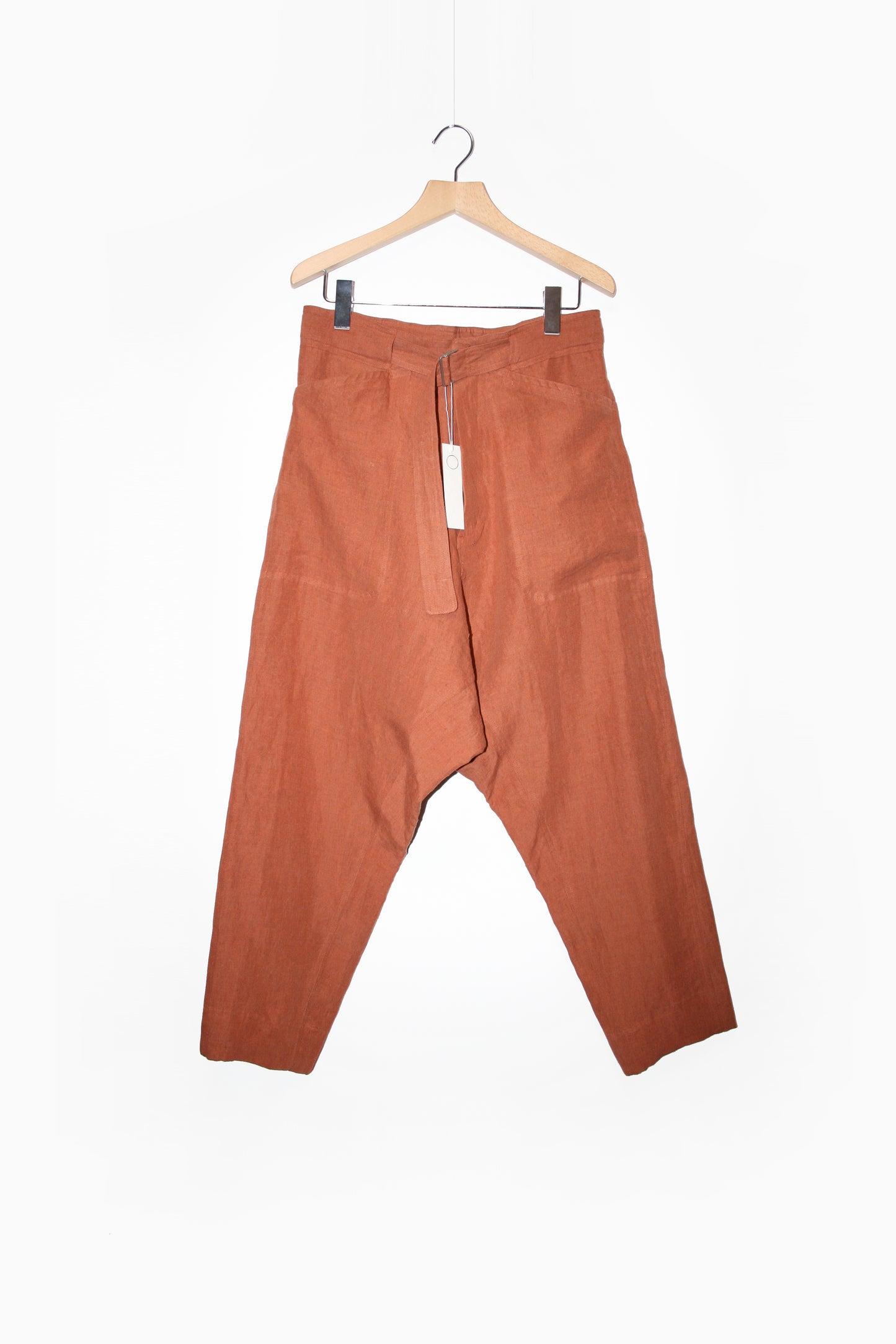O PROJECT HEMP MELE CLOTH CHINO TROUSERS - RED BRICK
