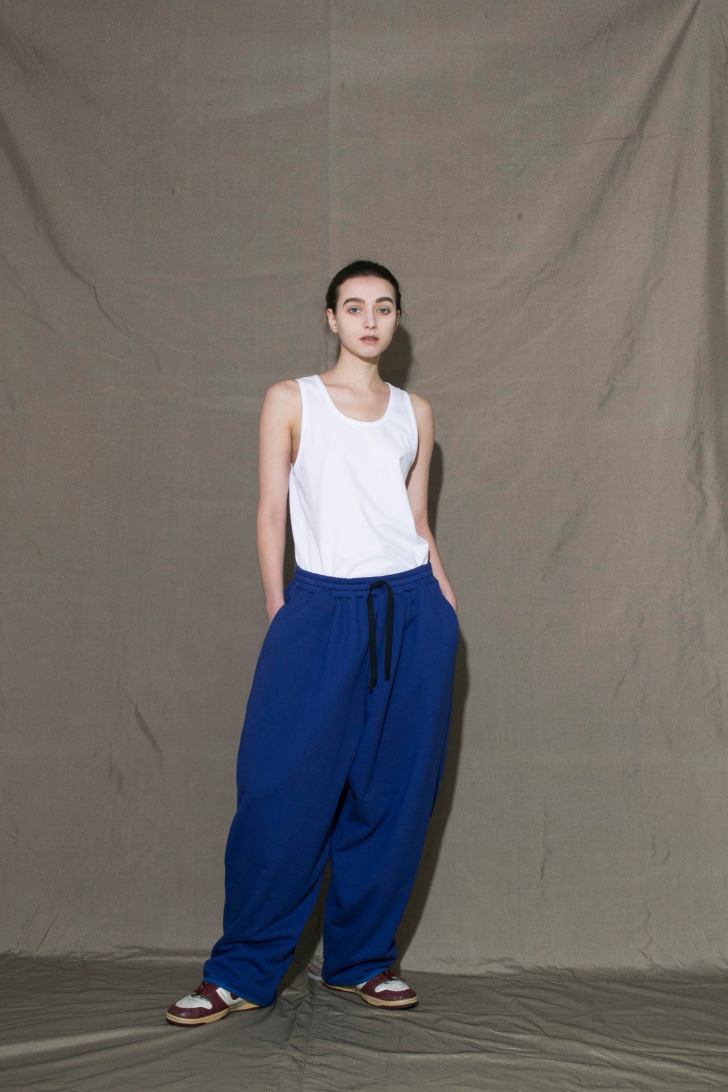 MY BEAUTIFUL LANDLET 30/7 FLEECY FABRIC BIG SWEAT PANTS - BLUE