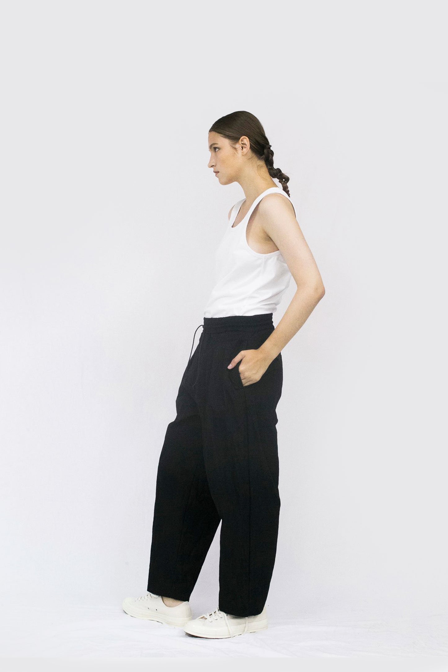 VOAAOV COTTON X NYLON RUDEBACK HALF PANTS - BLACK