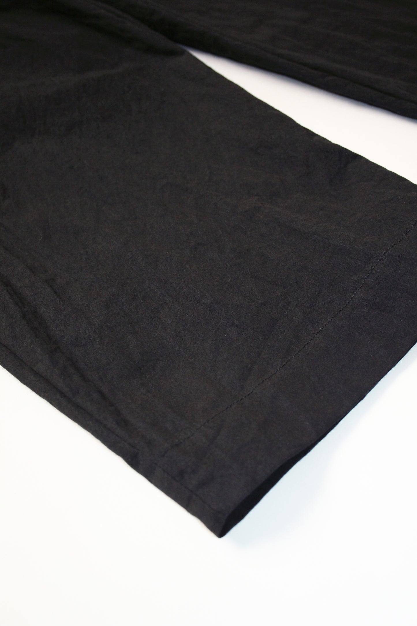 VOAAOV COTTON X NYLON RUDEBACK HALF PANTS - BLACK