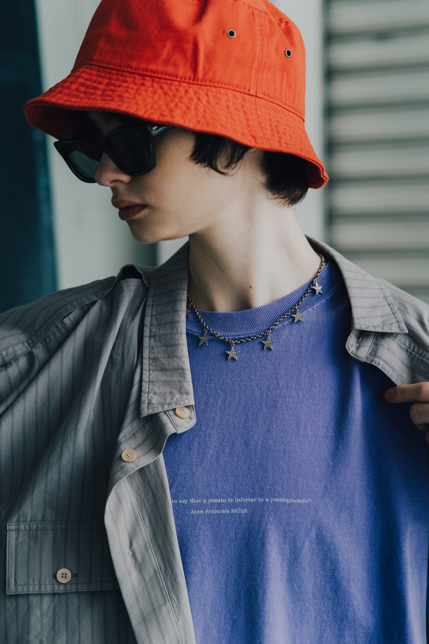 ESSAY POSTMARK BUCKET HAT - ORANGE
