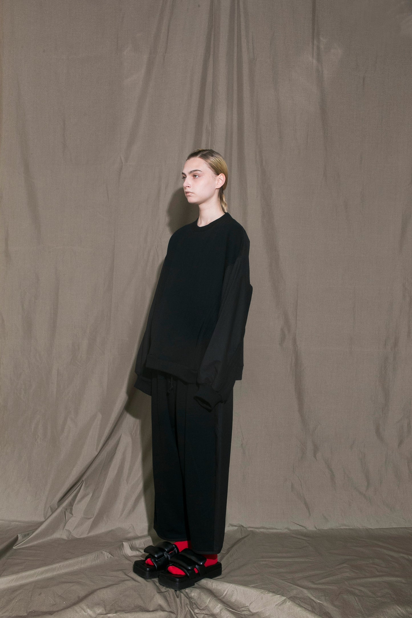 MY BEAUTIFUL LANDLET HANGING URAKE x ANTIQUE HORSE CLOTH SWEATER - BLACK
