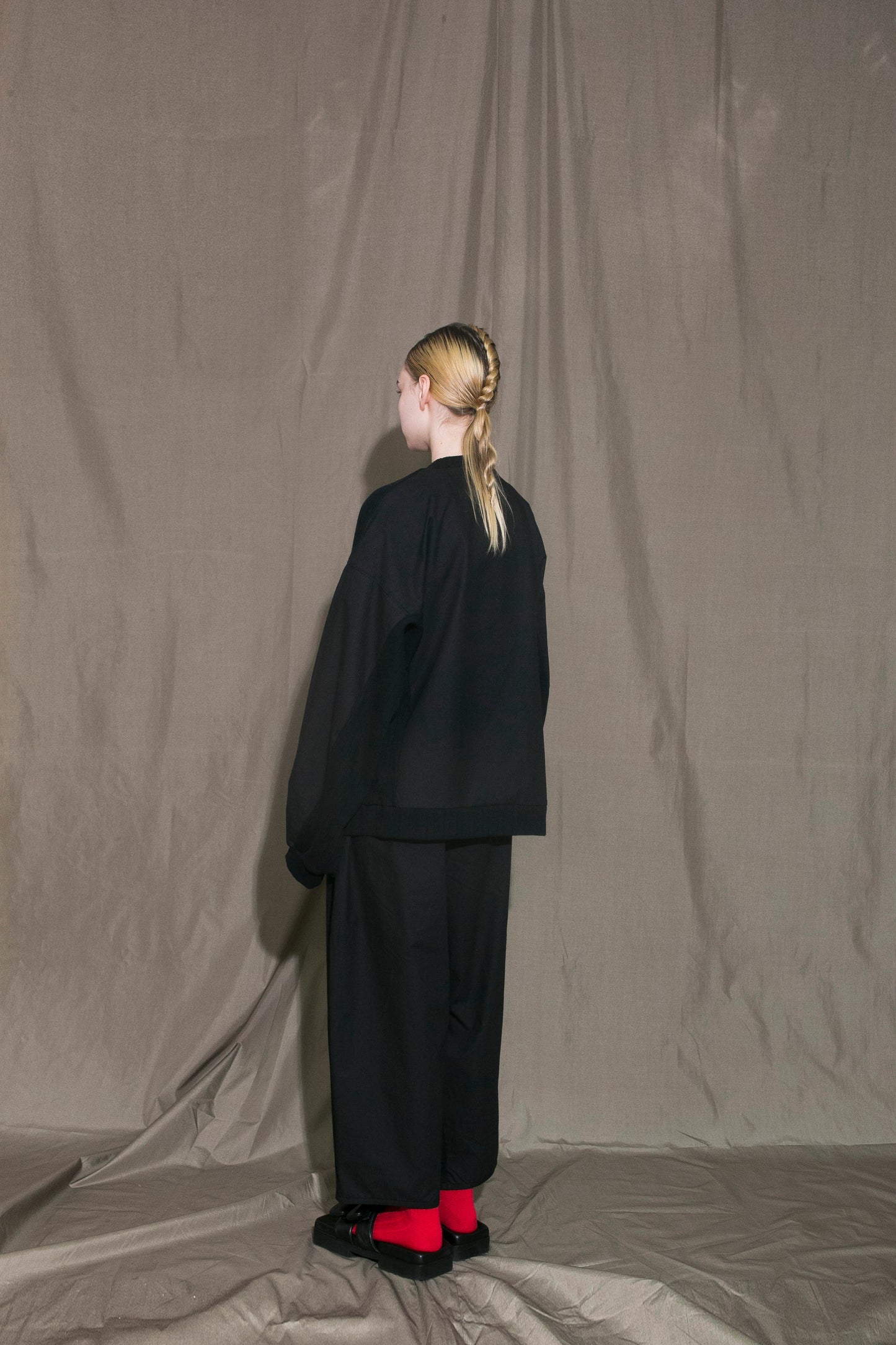 MY BEAUTIFUL LANDLET HANGING URAKE x ANTIQUE HORSE CLOTH SWEATER - BLACK