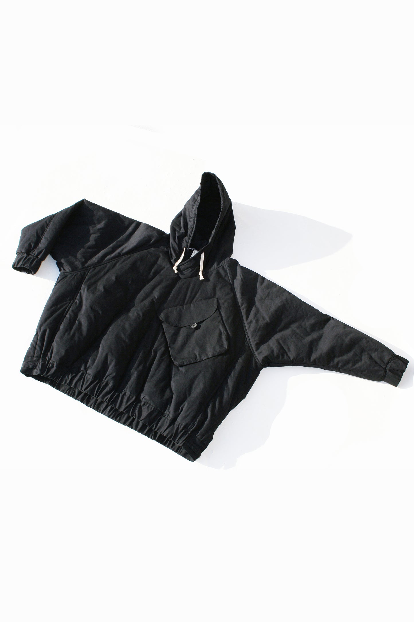 O PROJECT WATER-REPELLENT PADDED POPLIN HOODED PULLOVER JACKET - BLACK