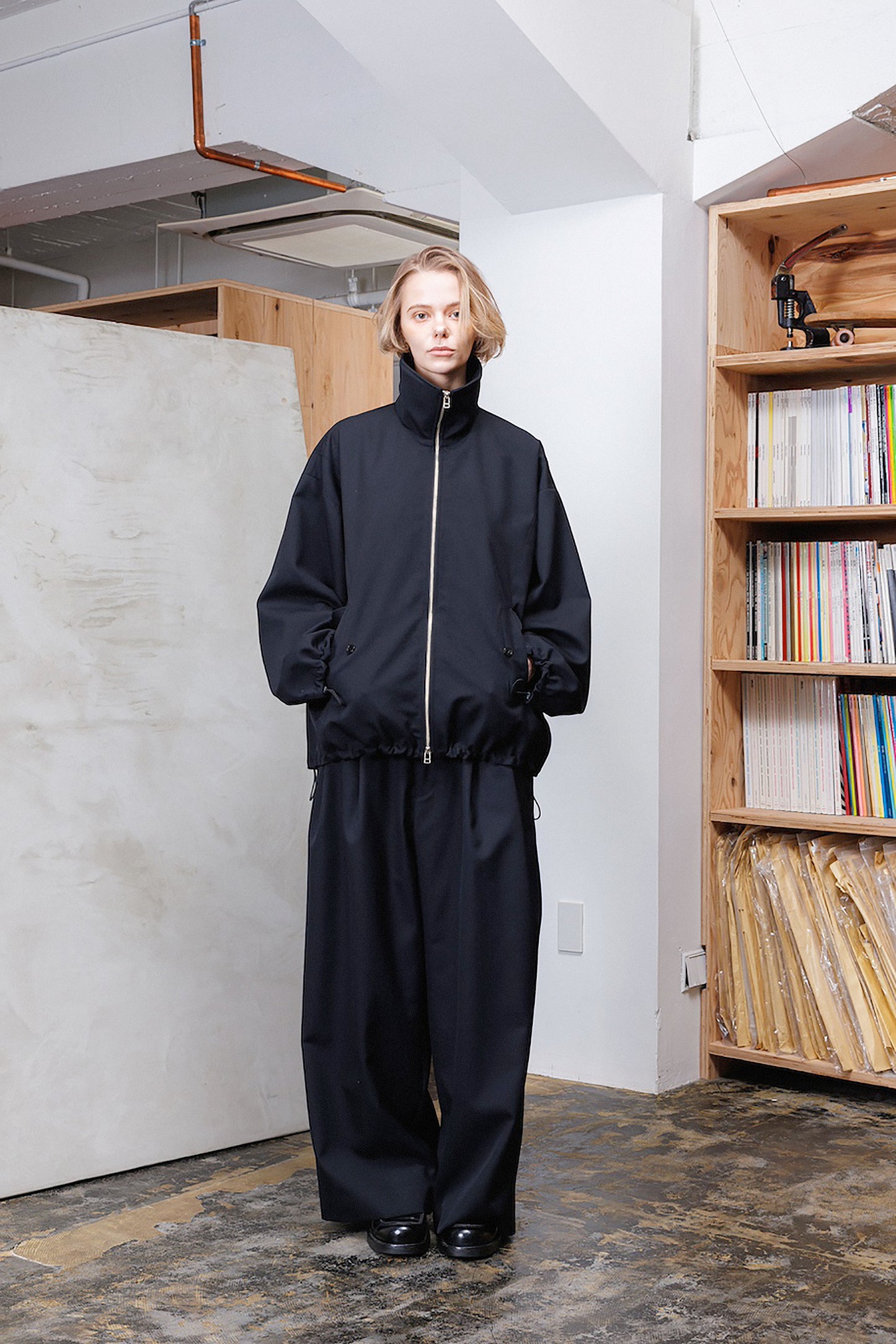 VOAAOV BISHU OLD WOOL GABARDINE ZIP BLOUSON