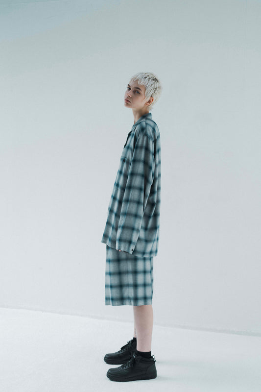 ESSAY 3TUCKED CROP SHORTS - BLUE CHECK