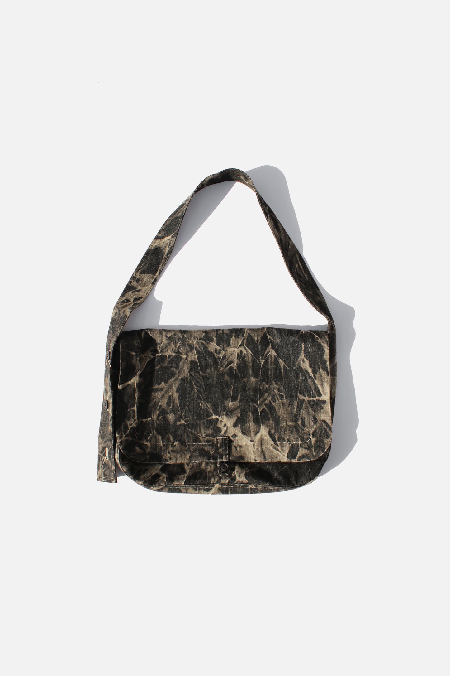 O PROJECT BLEACHED SHADOW DENIM CARRIER BAG