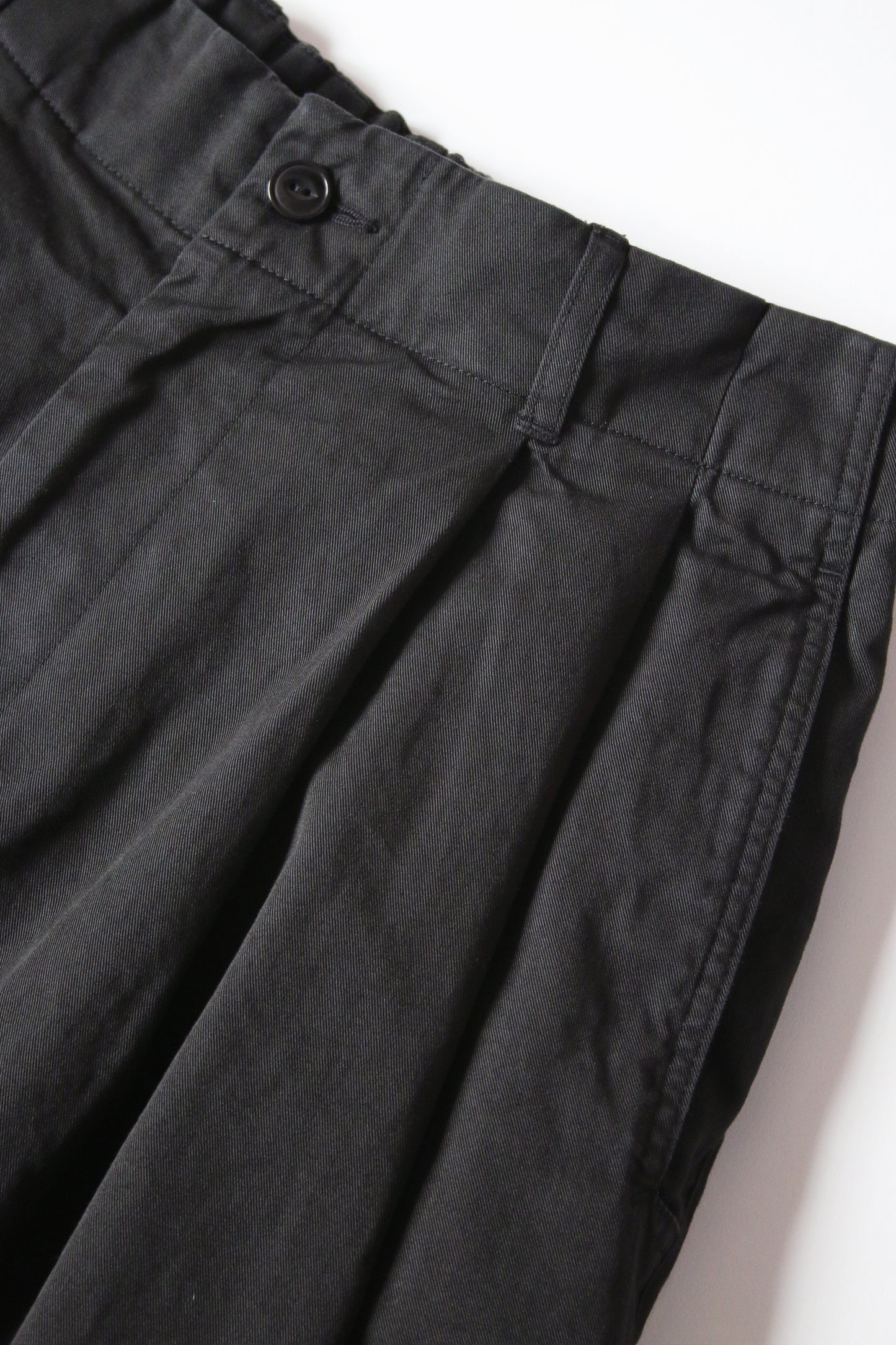 VOAAOV HIGH DENSITY TWILL SHORTS - BLACK