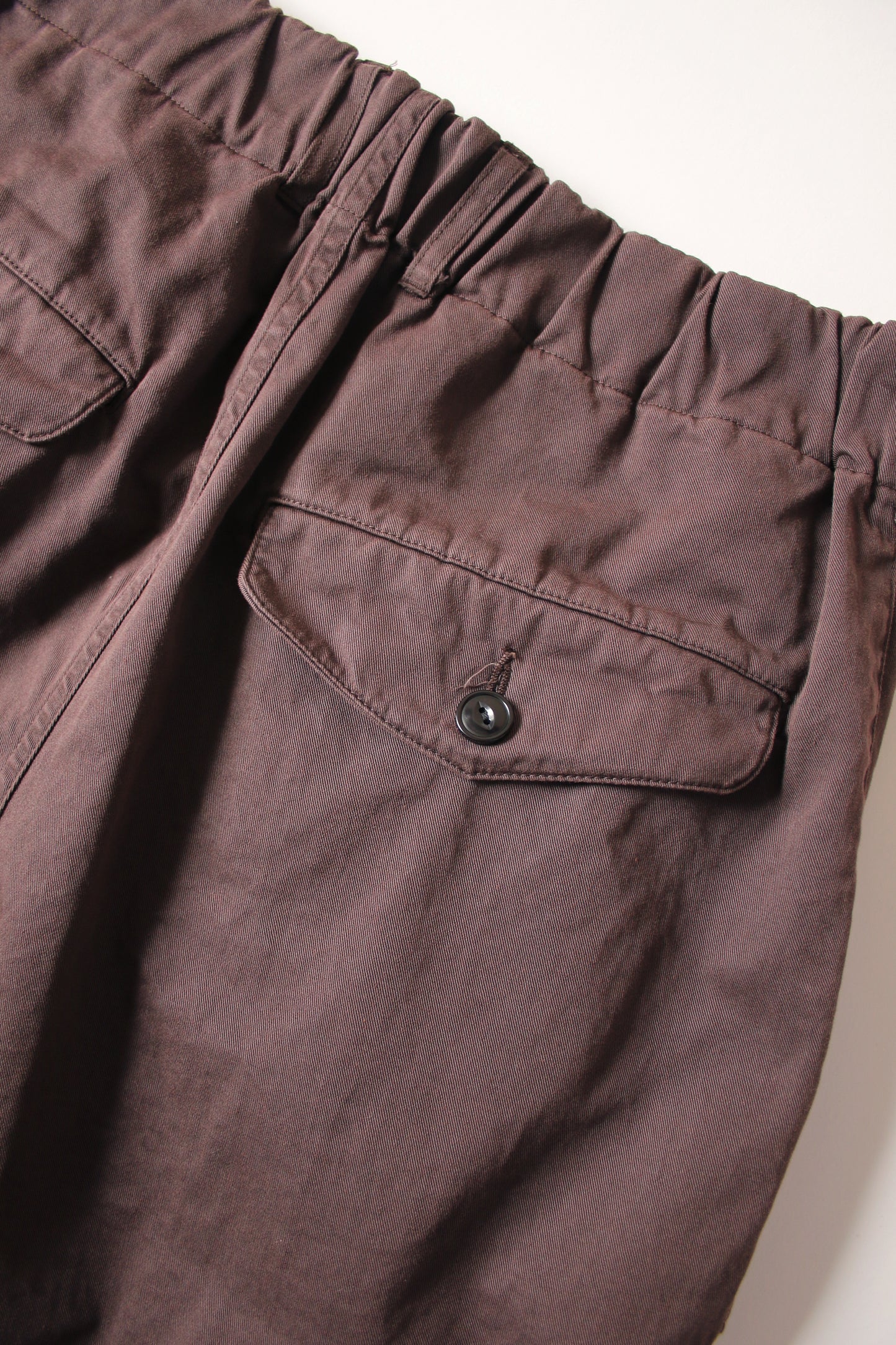 VOAAOV HIGH DENSITY TWILL SHORTS - BROWN