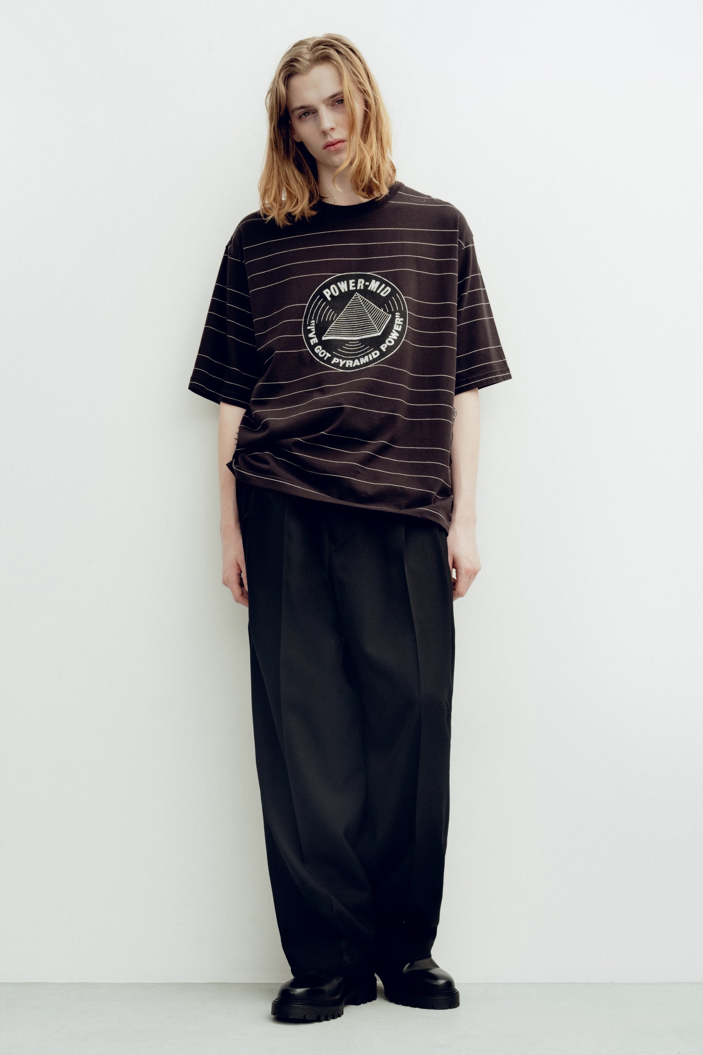 ESSAY ORIGINAL PIN STRIPE T-SHIRT - PYRAMID