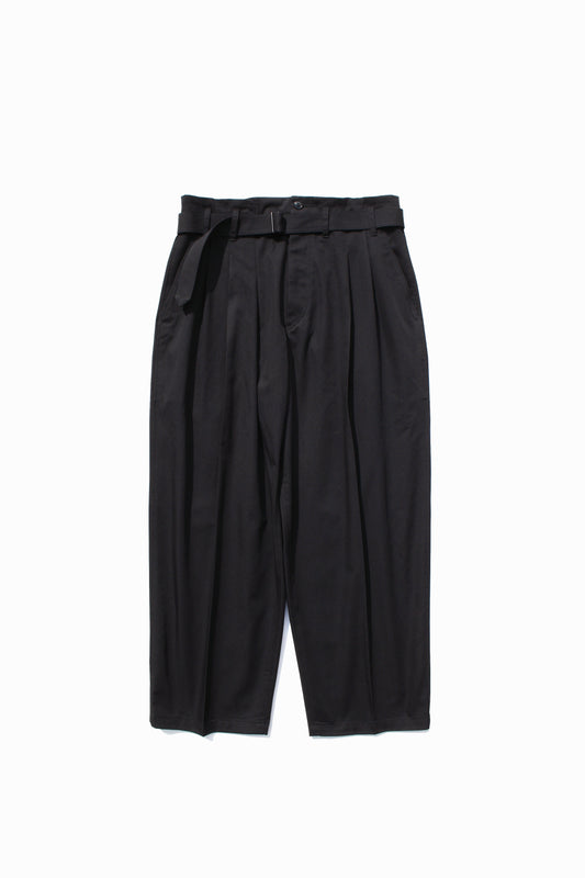 ESSAY HAKAMA SLACKS
